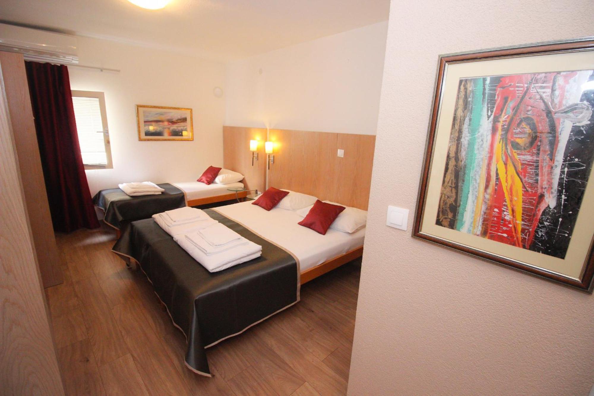 Villa Deny Mostar - With Free Parking Luaran gambar