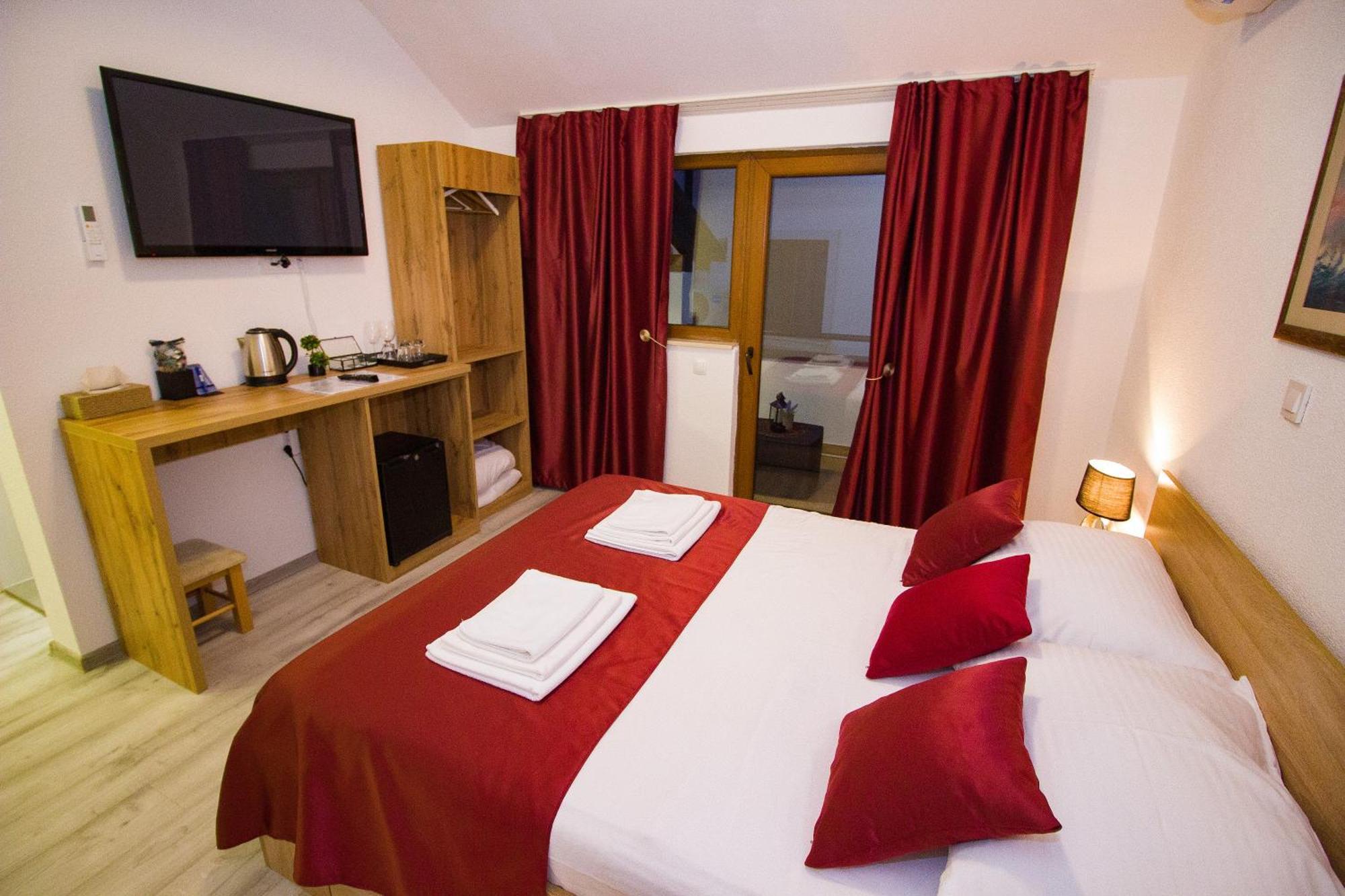 Villa Deny Mostar - With Free Parking Luaran gambar