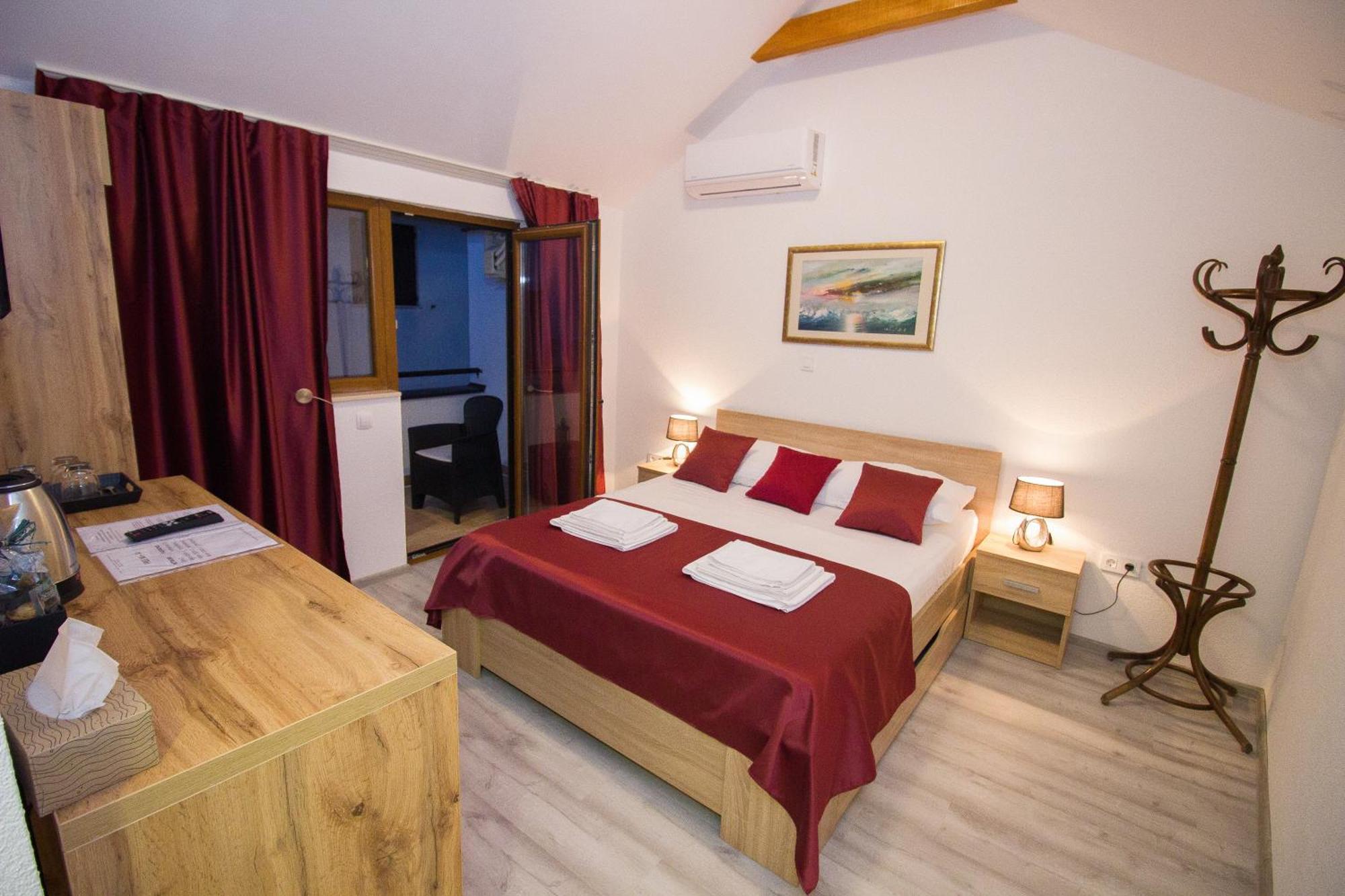 Villa Deny Mostar - With Free Parking Luaran gambar